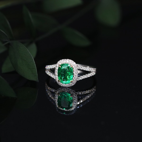 잠비아 에메랄드 딥그린 다이아몬드 반지 18k